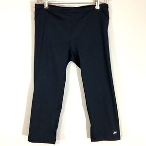 Lukka Navy‎ Cropped Athletic Pant Size M